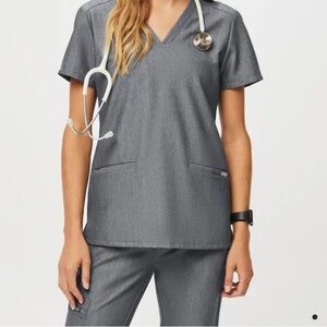 Figs Casma Three-Pocket Scrub Top Shirt Graphite size XL